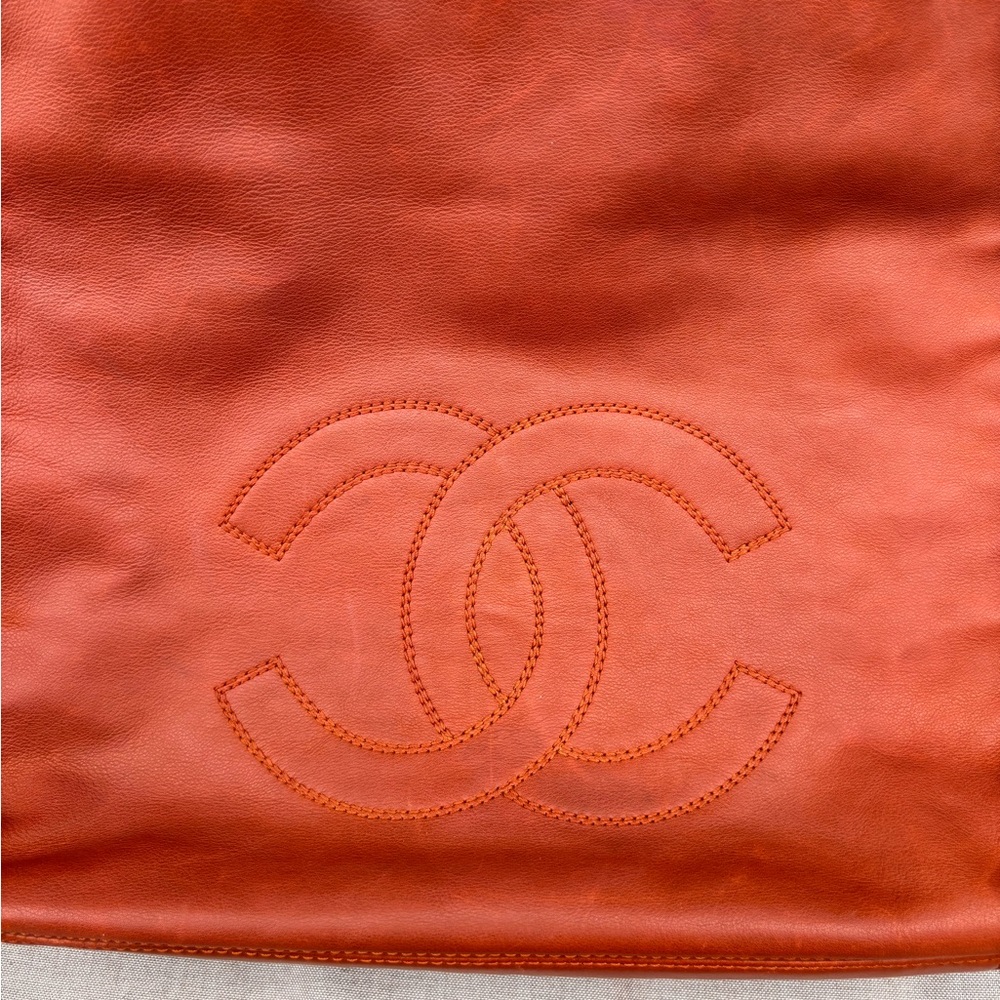 Authentic CHANEL brown leather CC tote tortoise handles - Picture 7 of 16